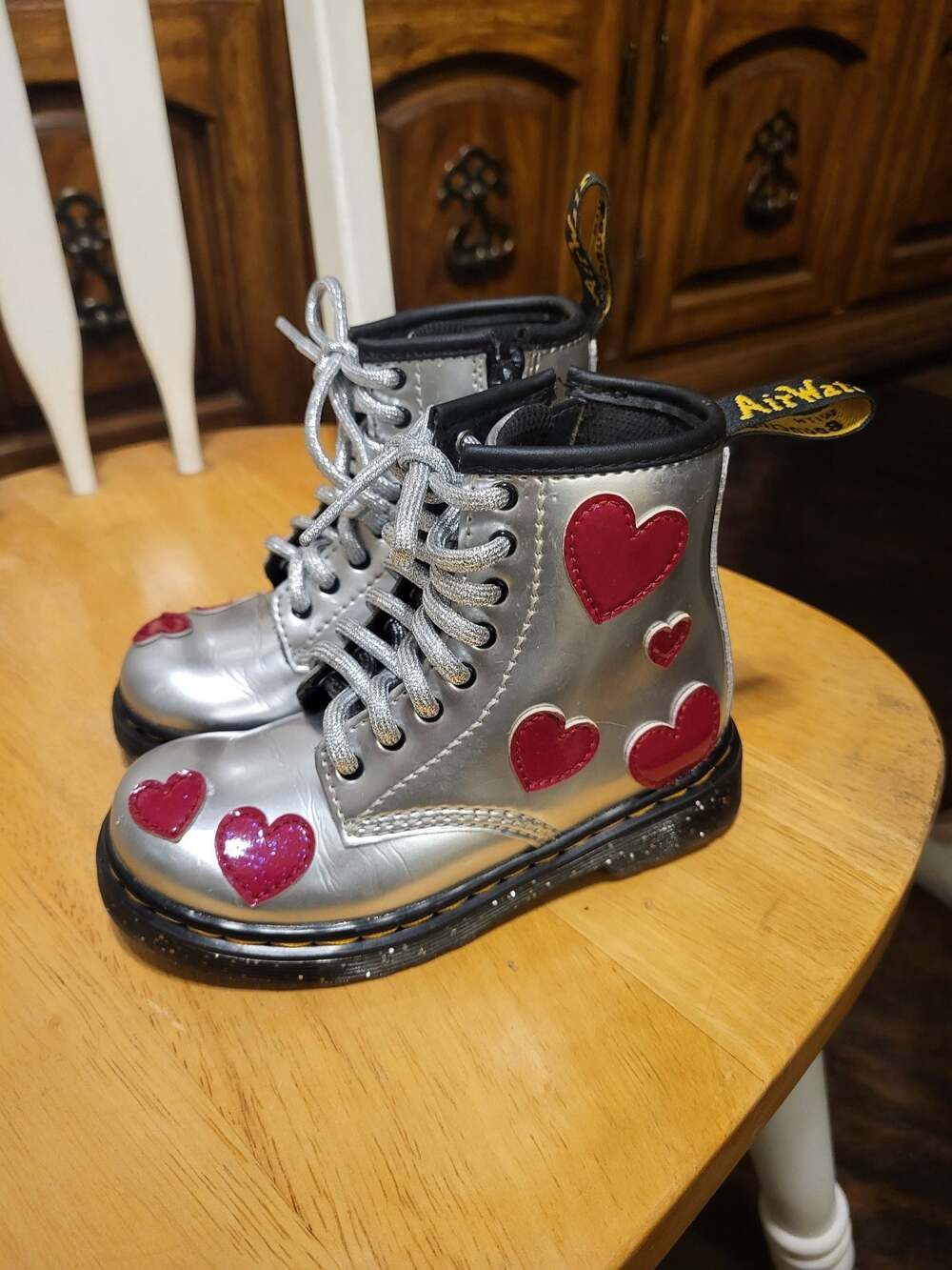 Dr. Martens Toddler 1460 Heart Metallic Silver Patent Lace-Up Boots Size 9 US